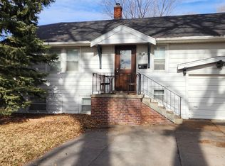 917 Charles Ave, North Platte, NE 69101