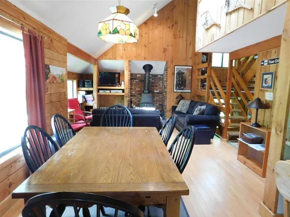 26 Weetamoo Trl, Campton, NH 03223