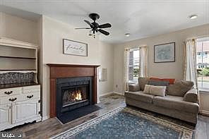 3rd image of 714 6th St