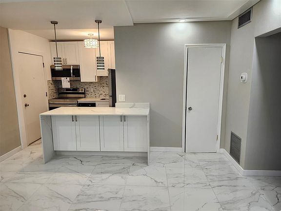 2nd image of 1801 NE 62nd St APT 221