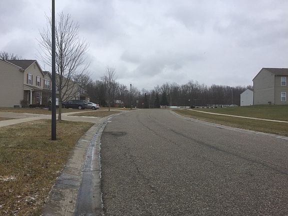 4th image of 7485 Wren Dr