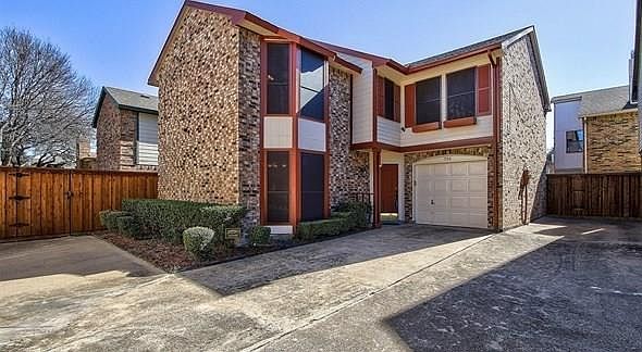 1st image of 300 Silverstone Ln