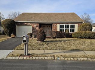 73 Clubhouse Ln, Marlboro, NJ 07746