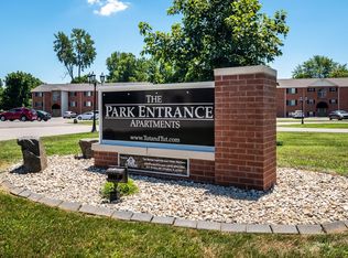 828 Park Entrance Pl APT 3, O Fallon, IL 62269