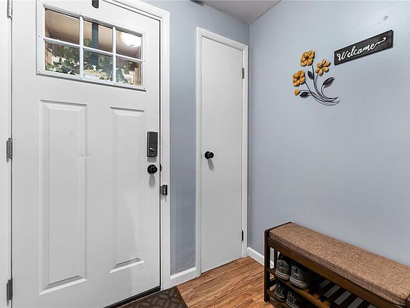5th image of 841 Lindenwood Dr