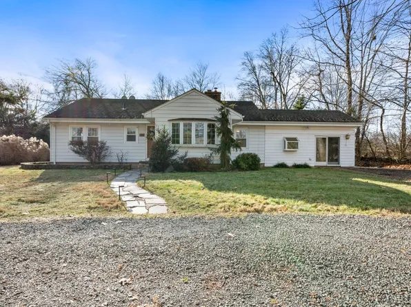 287 Cook Hill Road, Wallingford, CT 06492