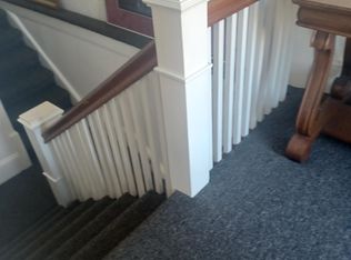 552 Chestnut St #1, Dubuque, IA 52001