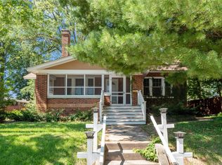 835 Forest Ave, Belleville, IL 62220