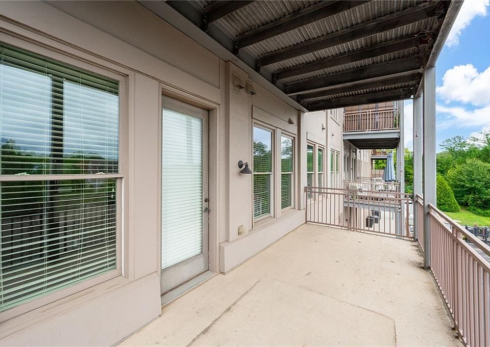 360 Chambers St Woodstock GA Zillow