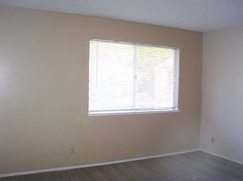 5th image of 5554 Keoncrest Cir APT 2