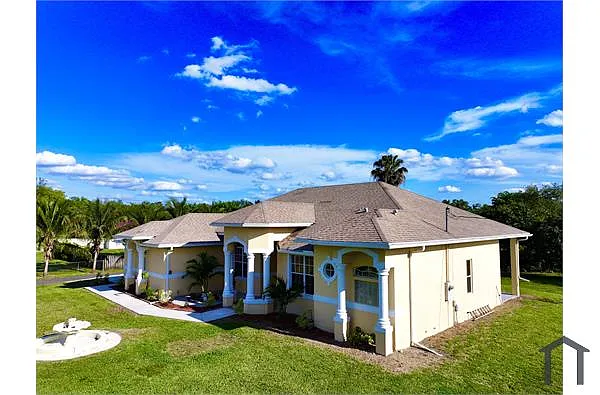 Building Photo - 17466 38th Ln N