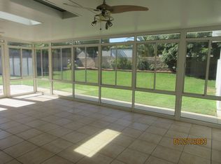 22721 Eccles St, Canoga Park, CA 91304