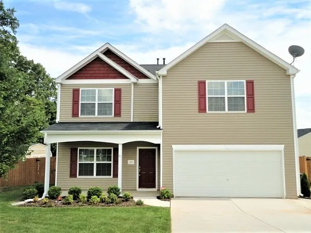 5 bed, 2.5 bath, 2801 sqft, $2,525 — Photo 1