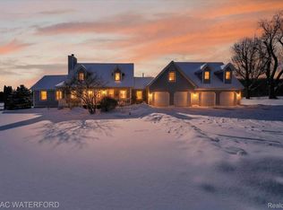 12687 Scott Rd, Davisburg, MI 48350