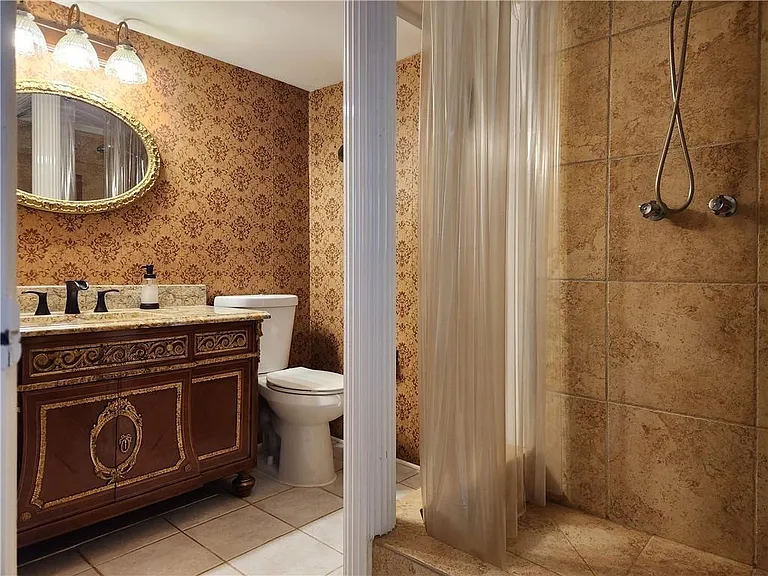 Bathroom 3
