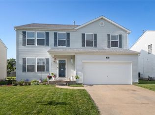 38 Meadowview Dr, Belleville, IL 62220