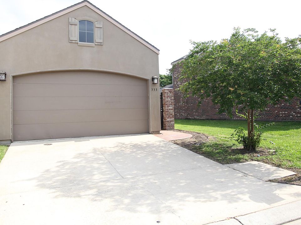 1st image of 333 Chimney Rock Blvd