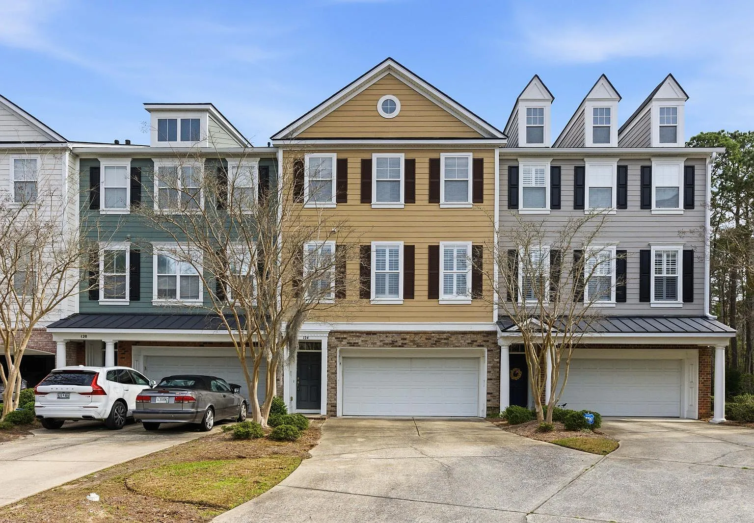 4 bed, 4.0 bath, 2933 sqft, $4,250 — Photo 1