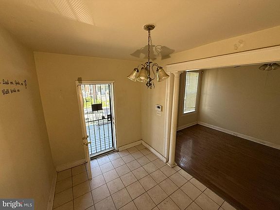 4th image of 406 N Edgewood St
