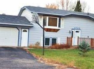 4792 Sycamore Trl, Maple Plain, MN 55359