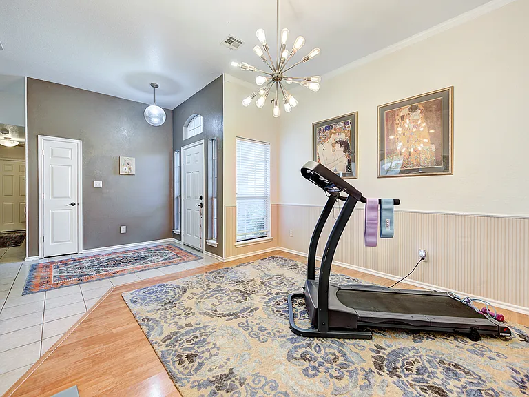 2912 Devonshire Dr — Photo 24