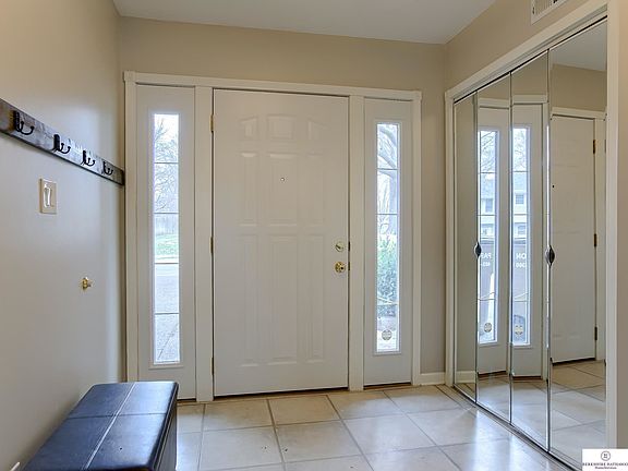 5th image of 5131 Woodland Ave