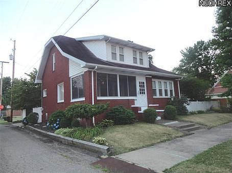 1st image of 120 W 7th St