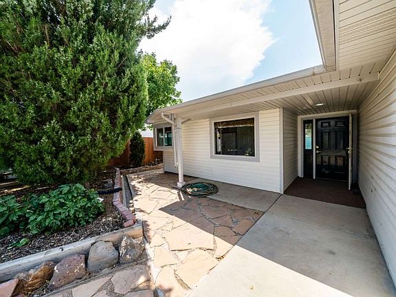 2nd image of 3125 1/2 N Teal Ct