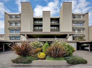 200 Beach Pl APT 204, Edmonds, WA 98020