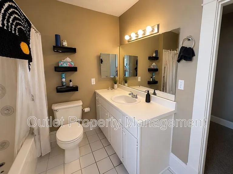 307 E Livingston St #307A — Photo 7