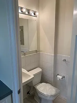 Rented by City Connections Realty | media 15