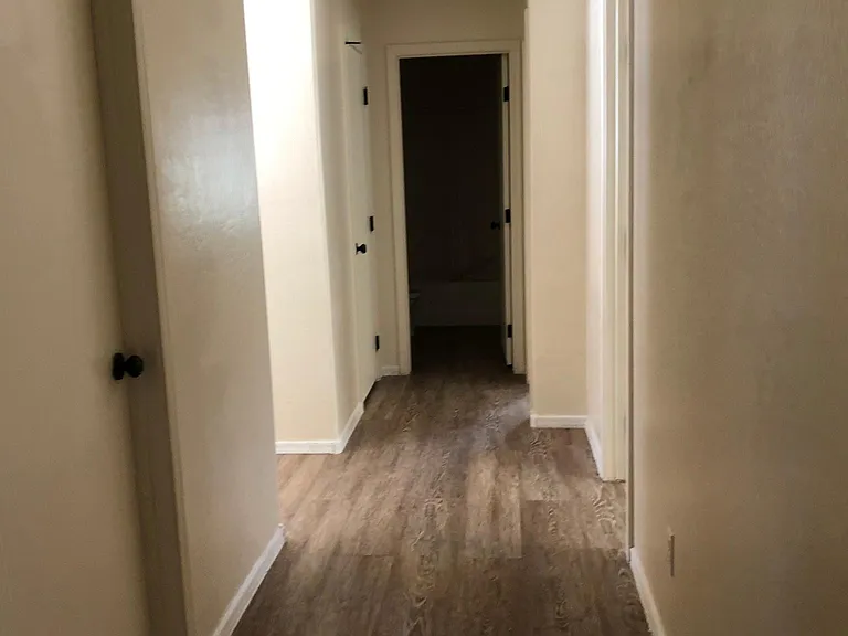 7008 S 7th Ln — Photo 23