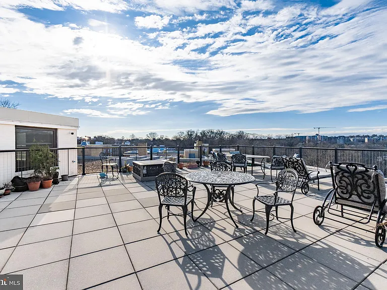 1801 Clydesdale Pl NW #311 — Photo 41