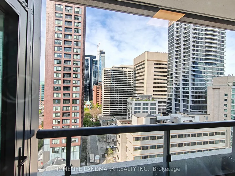 609 Sherbourne St #1603 — Photo 16