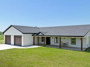 1355 Triangle Rd, Valley View, TX 76272