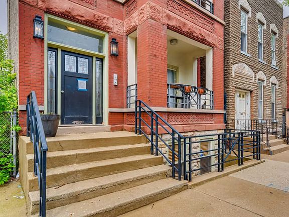 2nd image of 1420 W Erie St APT 2N