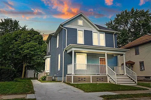 1118 Rockhill St Photo 1