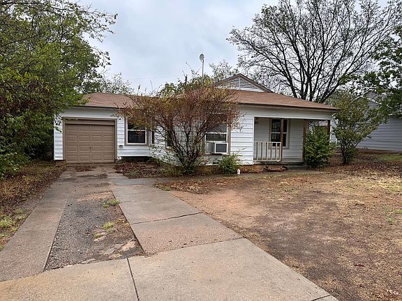 3rd image of 1911 SE 19th St