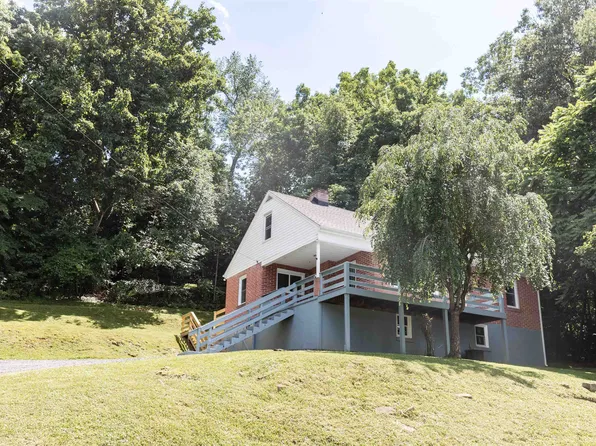 164 E 28th St, Buena Vista, VA 24416