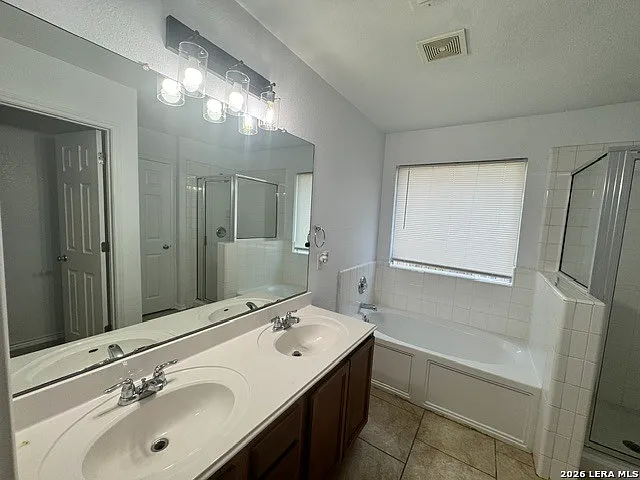 2119 Mobeetie Trl — Photo 15