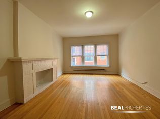 1305 Oak Ave #E2, Evanston, IL 60201