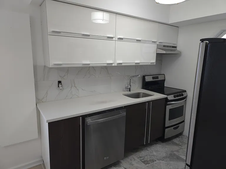 6715 Polk St #7 — Photo 4