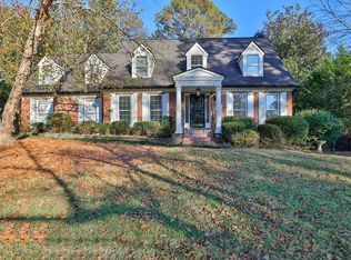 315 Spalding Lake Ct, Sandy Springs, GA 30350