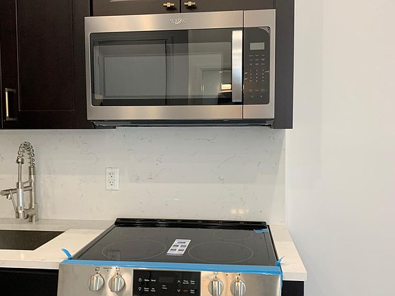 4th image of 9753 94th St #3M