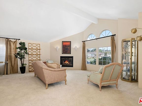 4th image of 6245 Condon Ave