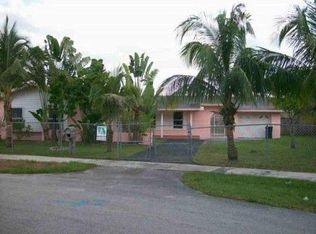 16720 SW 102nd Pl, Miami, FL 33157