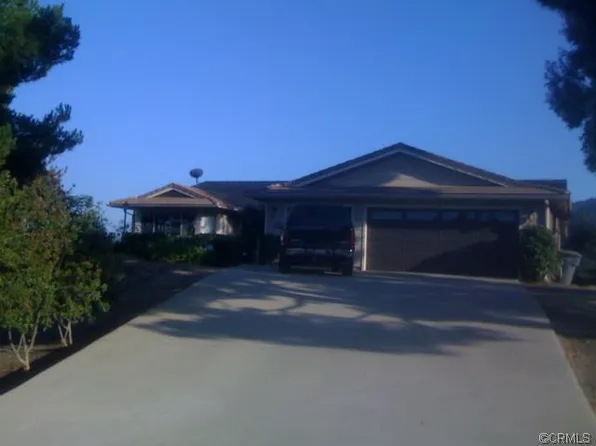 15075 Monty Dr, Lake Elsinore, CA 92530