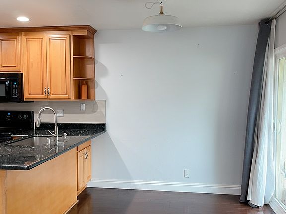 2nd image of 611 Devlin Ct