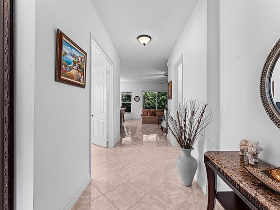 5th image of 8727 Carmel Mountain Way