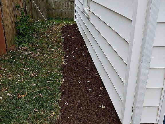 Side View Leading to Back